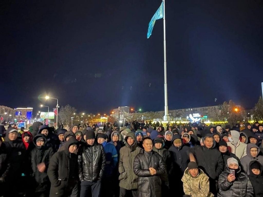 Протесты в Казахстане: количество пострадавших превысило 1000 человек