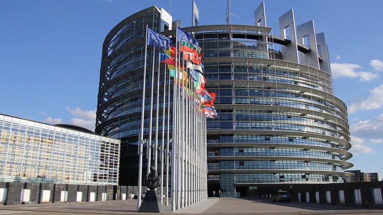 Европарламент готовится применить санкции против судей, преследующих Порошенко, &#8211; евродепутат