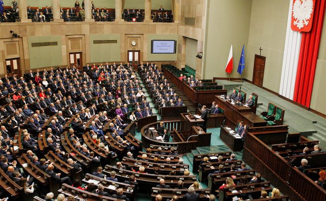 Сейм Польши принял резолюцию в поддержку Украины