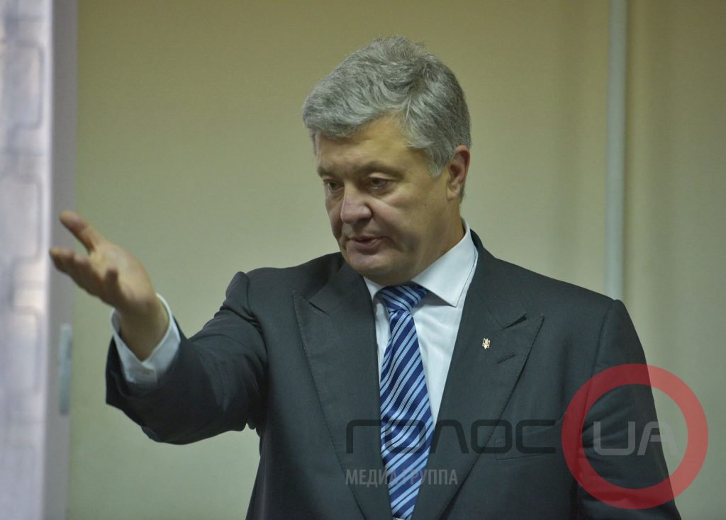 После суда Порошенко заявил, что «пора прихлопнуть крышку рояля» Зеленского (ВИДЕО)