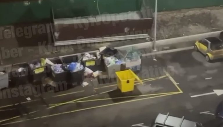 В Киеве «агрессивный» мусорный бак атаковал автомобили (ФОТО, ВИДЕО)