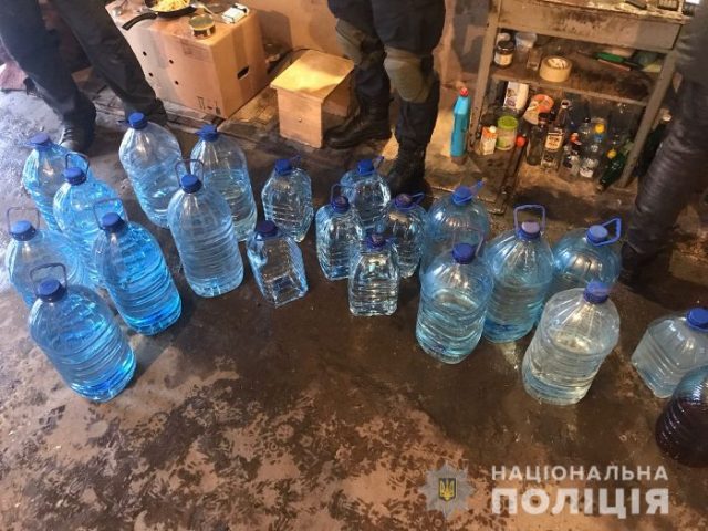 В Харькове изъяли почти тысячу литров контрафактного алкоголя (ФОТО)