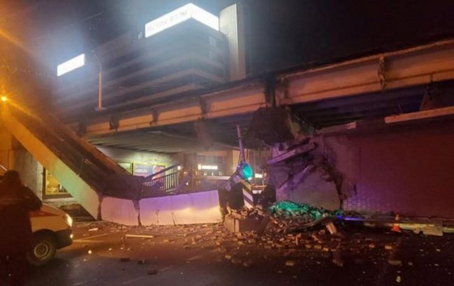 В Минске обрушился пешеходный мост (ВИДЕО)