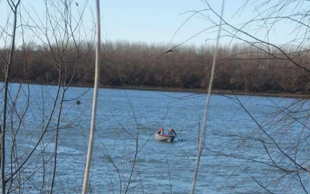 В Одесской области из реки вытащили тело утопленника в 350 метрах от берега (ФОТО)