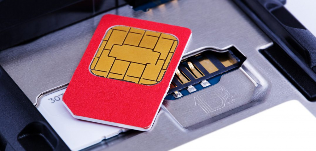 Вступил в силу закон: украинцев обяжут регистрировать SIM-карты с паспортом