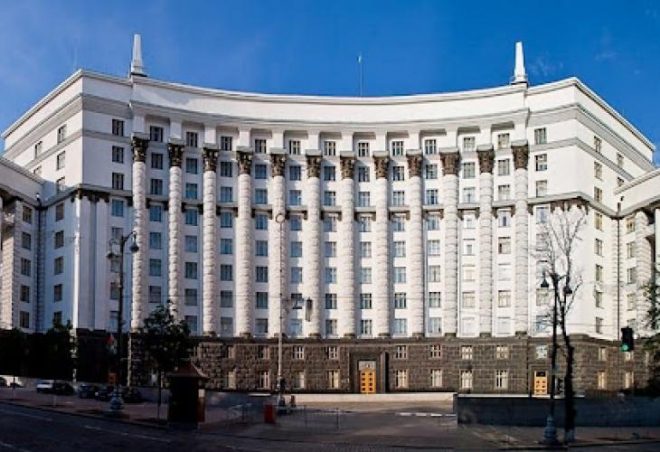 Кабмин назначил новых заместителей главы Минобороны Резникова и главы МВД Клименко