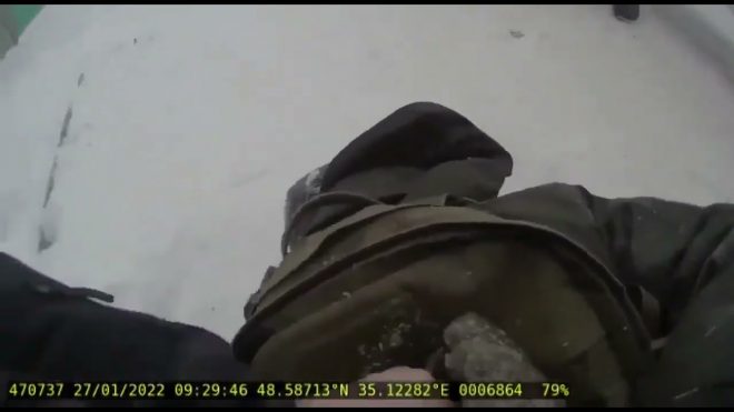 Опубликовано видео задержания нацгвардейца в Днепре (ВИДЕО)