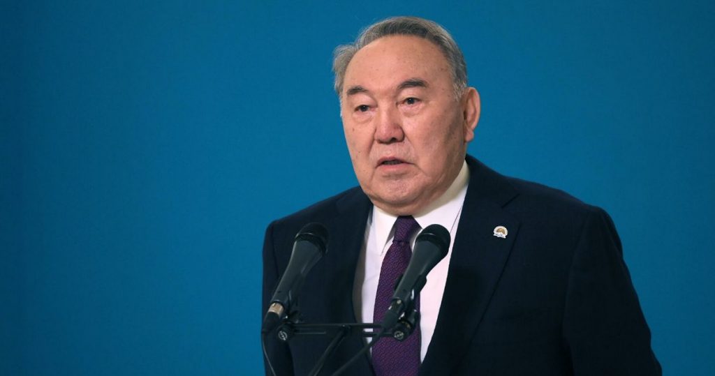 В РФ заявили о вероятной смерти Назарбаева