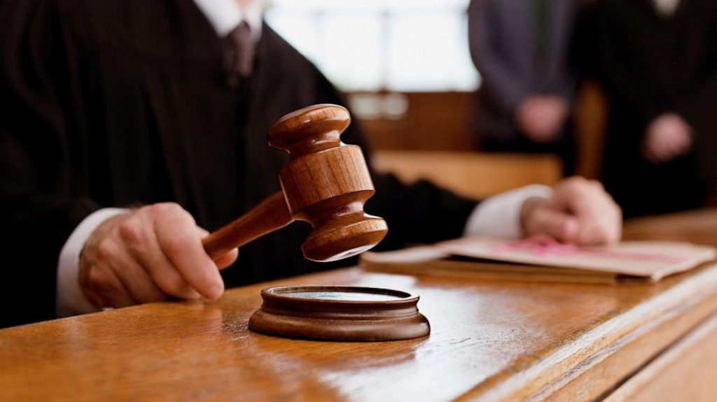 На Волыни суд вынес приговор рецидивисту за убийство матери