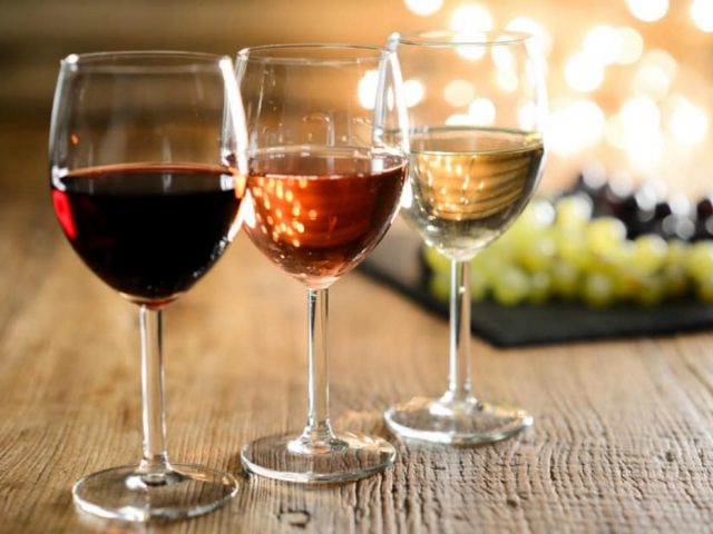 Умеренные порции вина улучшают умственные способности &#8211; ученые