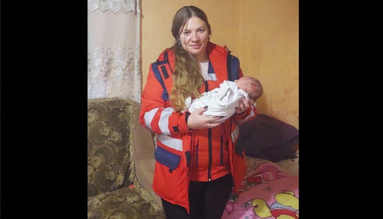Жительница Закарпатья выдумала для медиков историю для сокрытия беременности 16-летней дочери