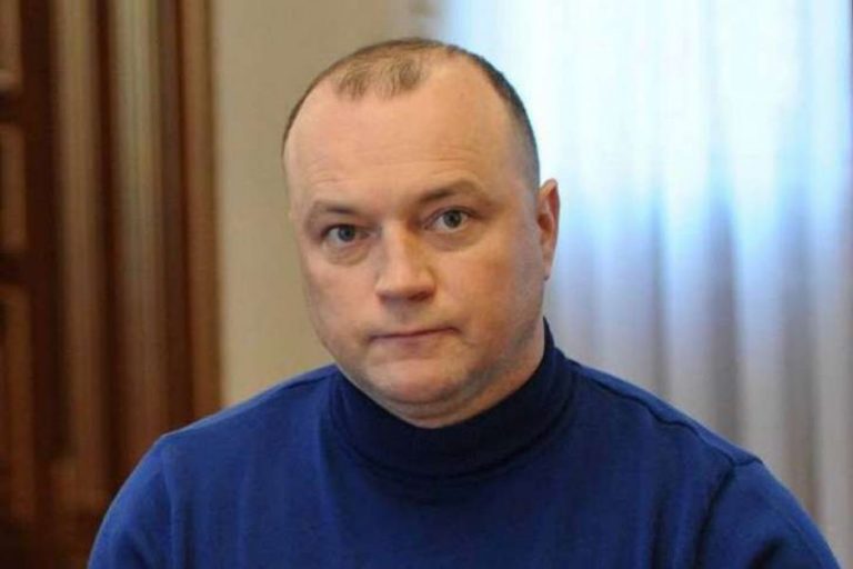 Дело «черновицких педофилов» – активисты призывают привлечь к ответственности Владимира Загурского