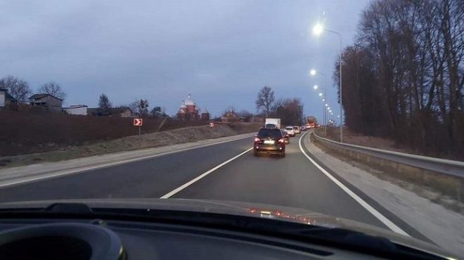 На въезде во Львовскую область увидели масштабные пробки (ФОТО)