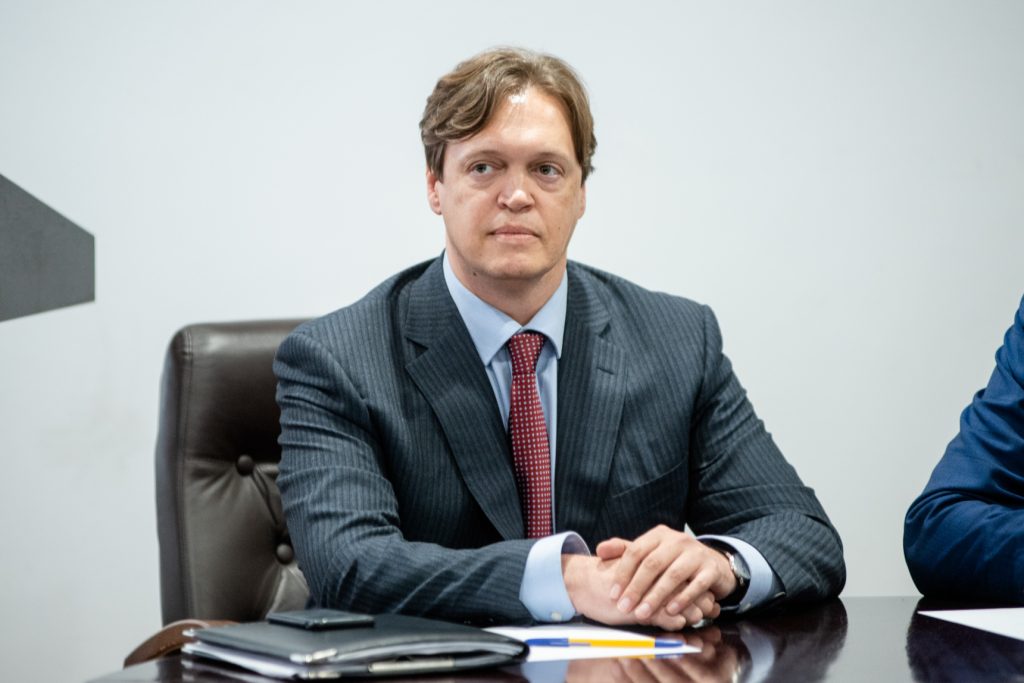 Рада отправила в отставку главу ФГИУ Сенниченко