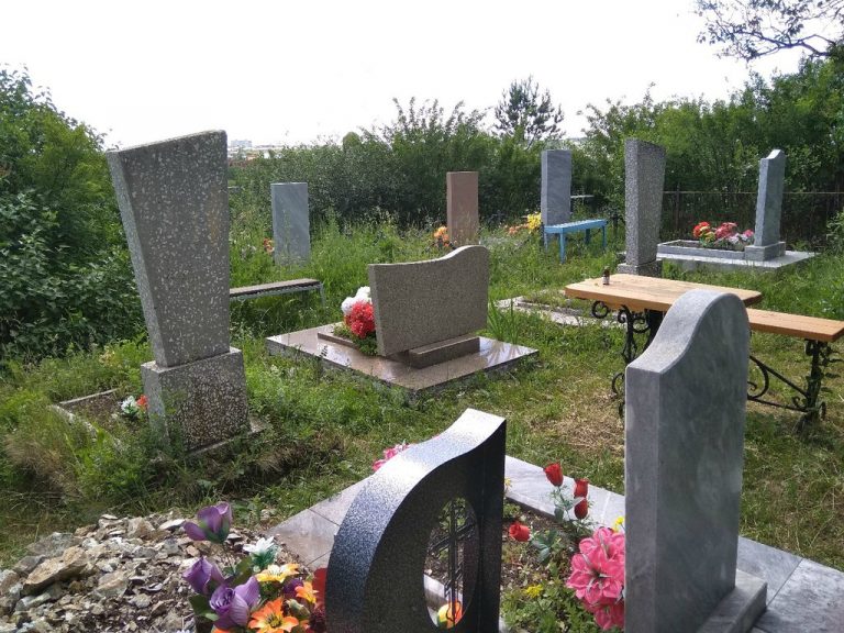 На Одесчине мужчина вскрыл могилу ненавистного начальника: хотел убедиться, что тот умер
