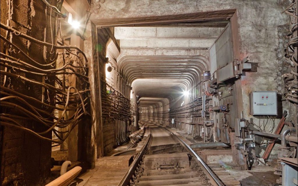 В сети показали, как в Киеве строится метро на Троещину (ФОТО)