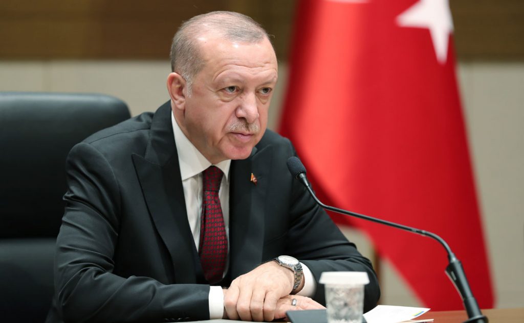 «Героям слава!»: президент Турции на встрече с Зеленским применил украинское приветствие (ВИДЕО)