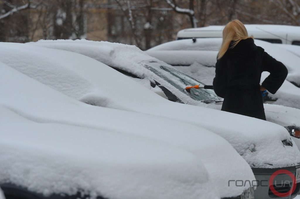 Погода 12 февраля: в Украине ожидается потепление и мокрый снег