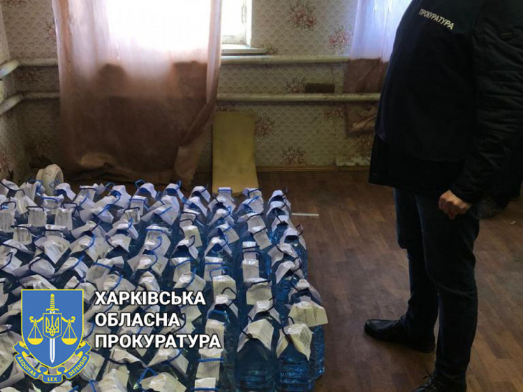 В Харькове арестовали контрафактный спирт для поставок в «наливайки» (ФОТО)