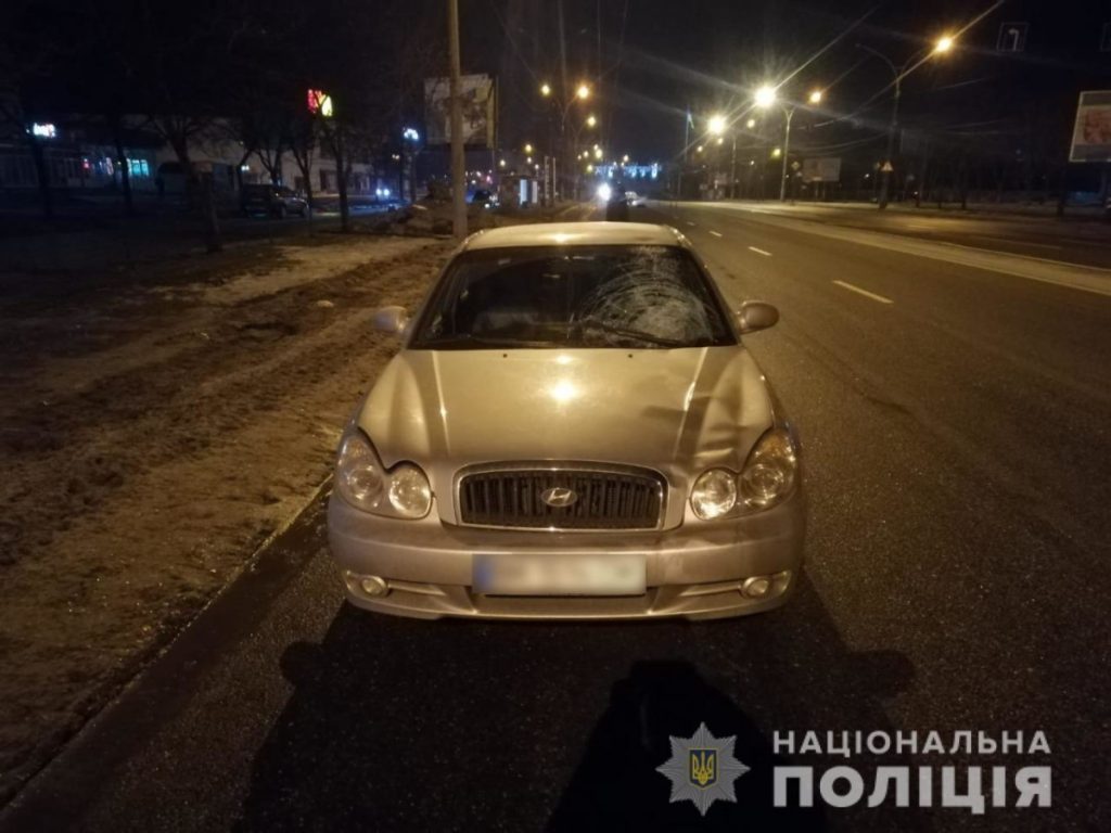 Трагедия на пустой ночной дороге: В Сумах под колесами Hyundai погибла женщина (ФОТО)