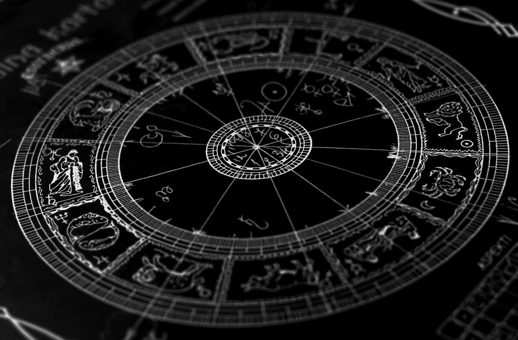 В 2022 году четырем знакам Зодиака не стоит покупать недвижимость &#8211; астрологи