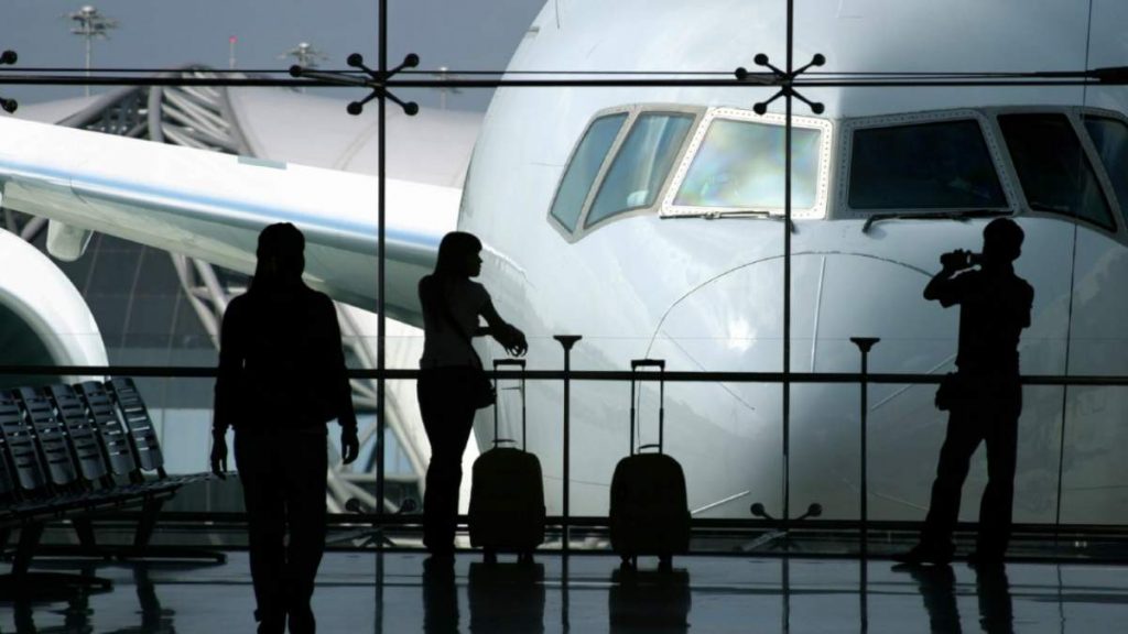 Аэропорты в Украине продолжают работать в штатном режиме (ФОТО)