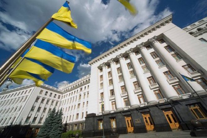 В Офисе президента заявили, что Украина имеет существенный дефицит вооружений