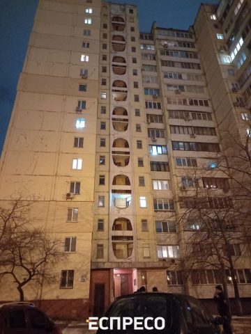 В Киеве погиб мужчина после падения из окна с высоты 10 этажа (ФОТО)