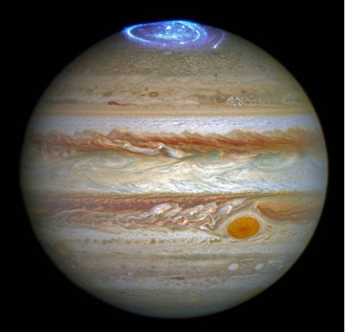 Телескоп Хаббл показал свечение вокруг планеты Юпитер (ФОТО)