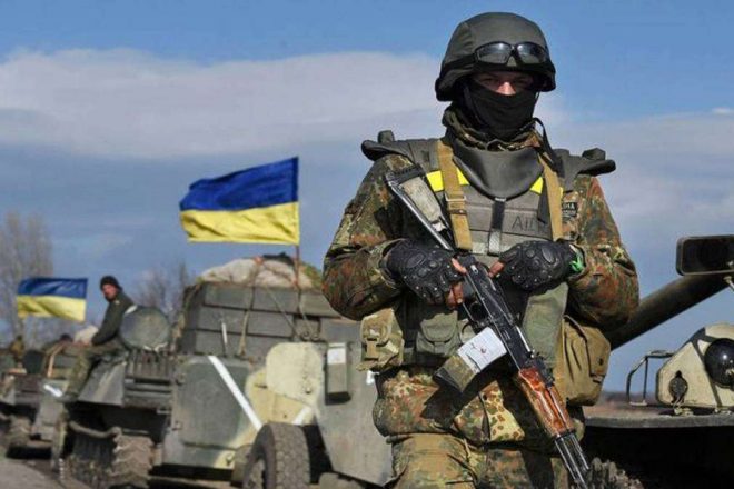 В Минобороны рассказали о количестве украинских военных на Донбассе