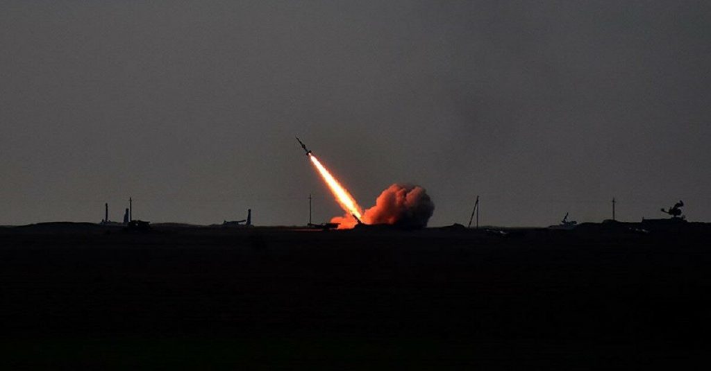 Атака оккупантов в Днепре: ударили ракетами по воинской части