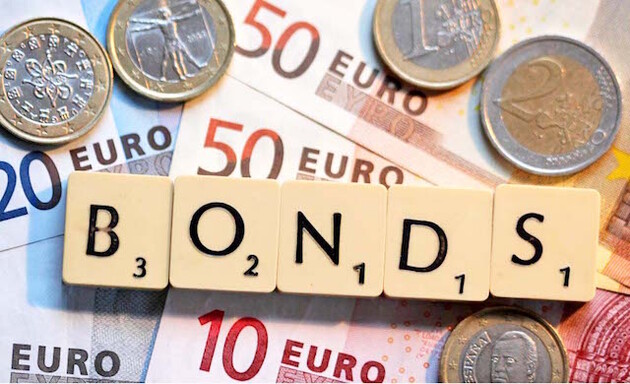 Проскочить дефолт: Россия заявила, что смогла выплатить проценты по евробондам в долларах