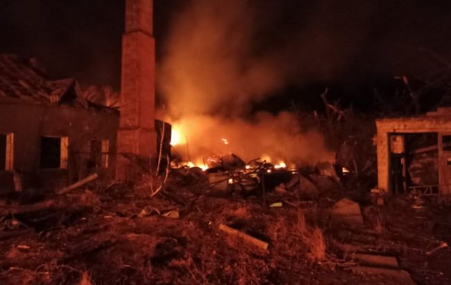 В Житомирской области ракетным ударом уничтожено 7 домов: есть пострадавшие