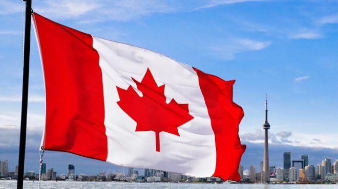 Парламент Канады поддержал отмену виз для украинцев