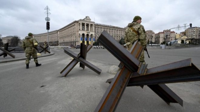 В Киеве и области отменили усиленный комендантский час