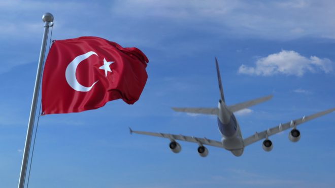 Турция не будет закрывать воздушное пространство для России