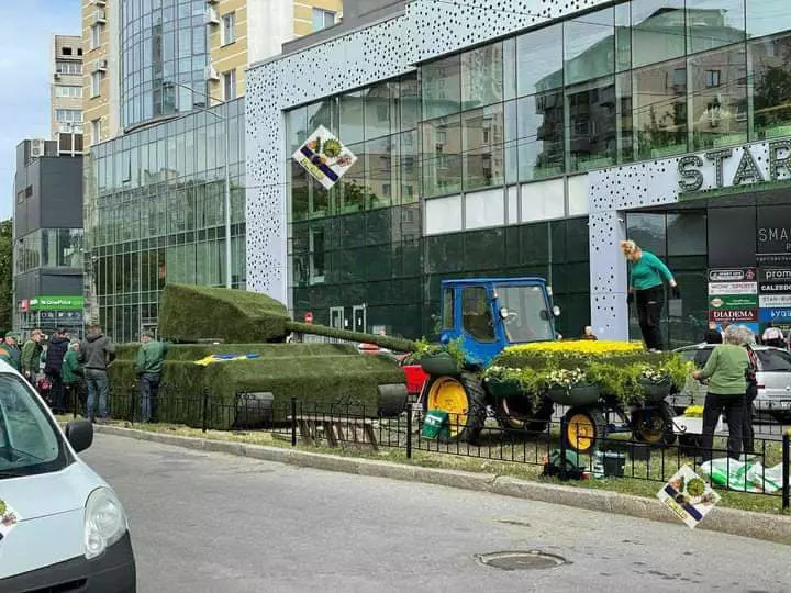 В Киеве создадут целый комплекс цветочных артобъектов