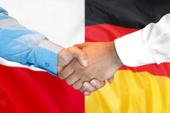 Speigel: Отношения Германии и Польши обострились