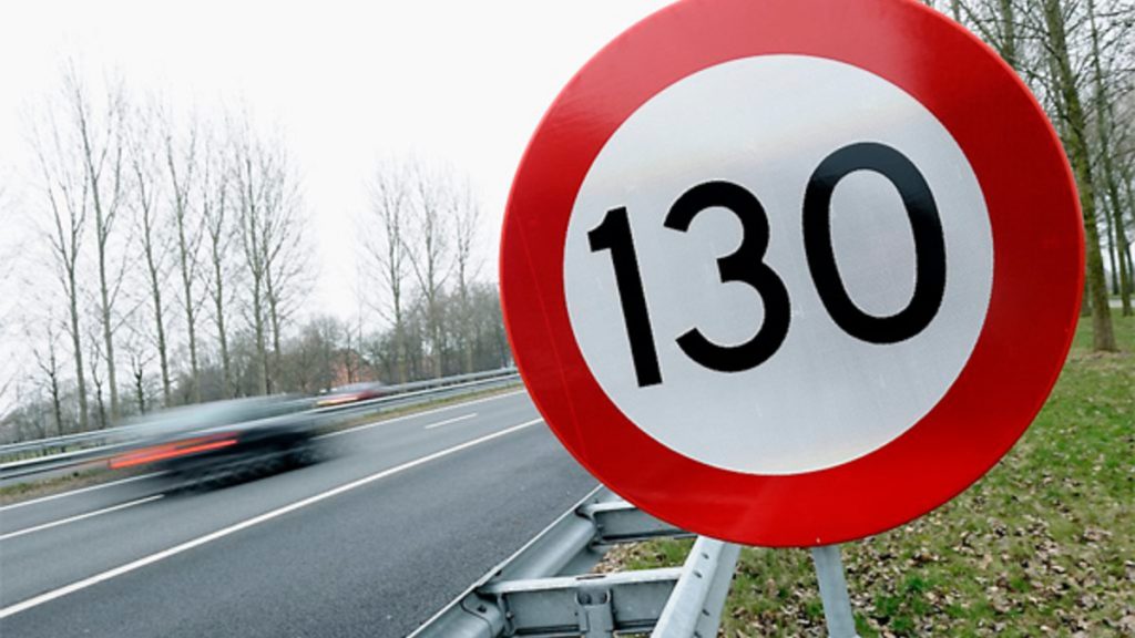 В Европе хотят ограничить скорость на автобанах