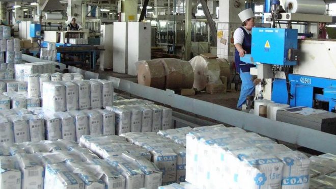 Остановка “Артемсоли”: Украине придется завозить соль из-за границы
