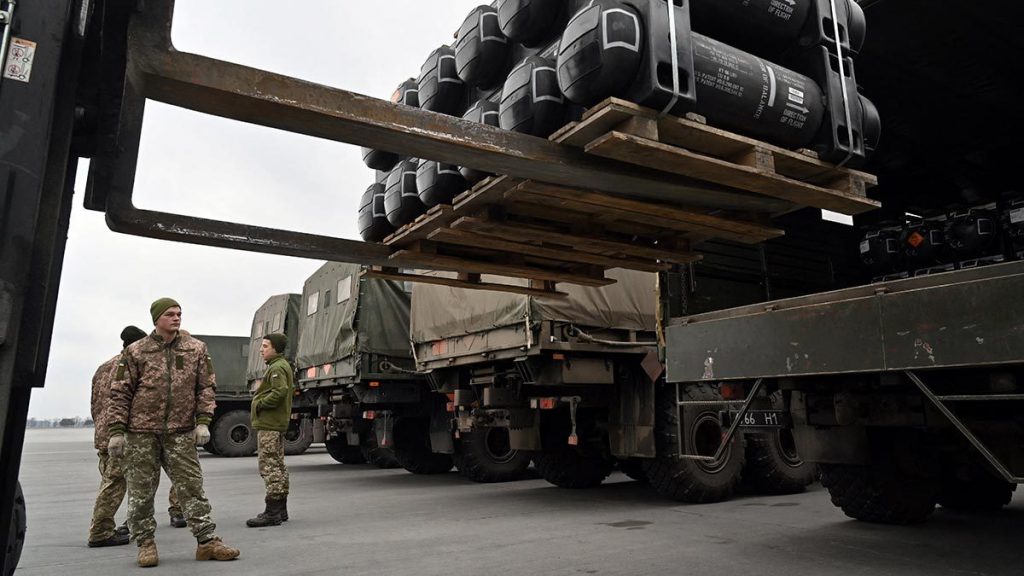 Западное оружие, переданное Украине, может оказаться у террористов – The Washington Post