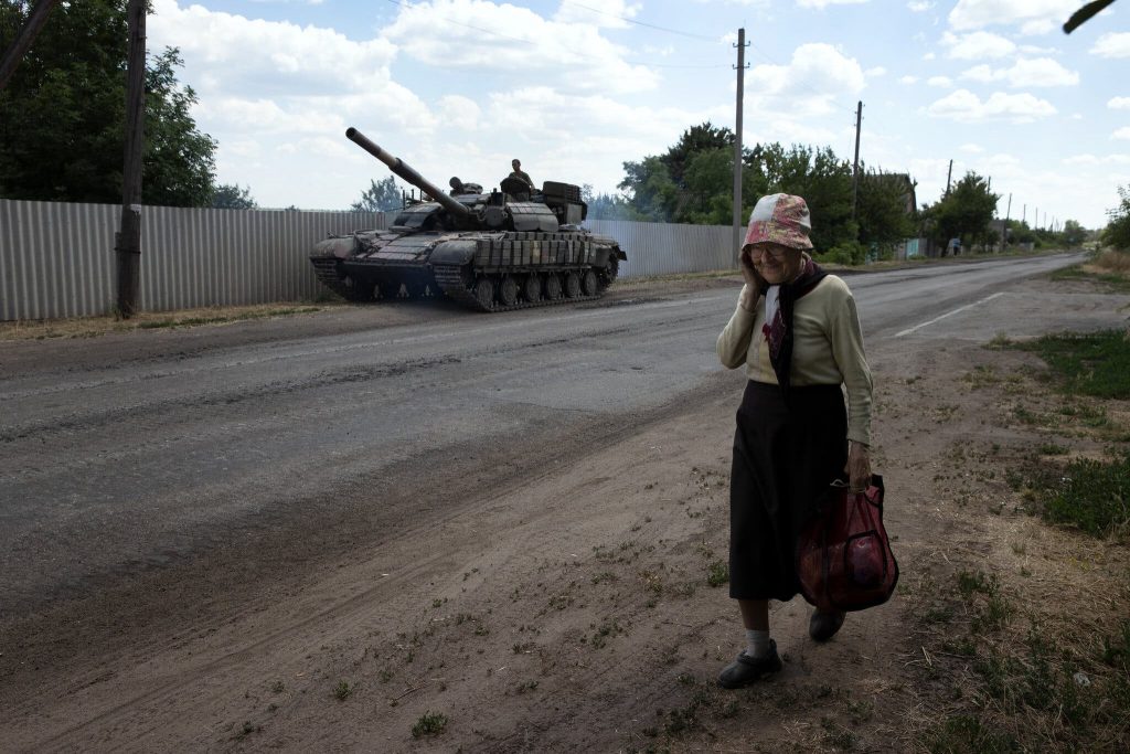 Украина перебрасывает подкрепления в район Северодонецка и Лисичанска &#8211; New York Times