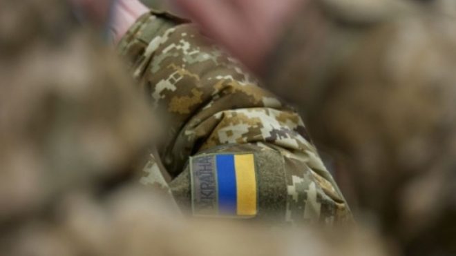 В рамках очередного обмена пленными домой вернулись 144 украинских военных, среди них 95 защитников “Азовстали”