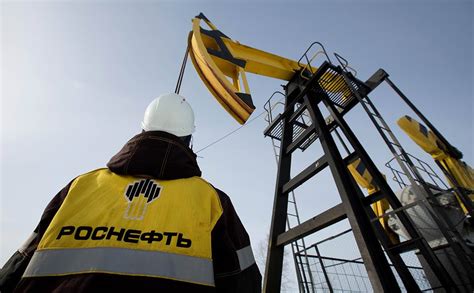 Индия хочет закупать вдвое больше российской нефти — Bloomberg