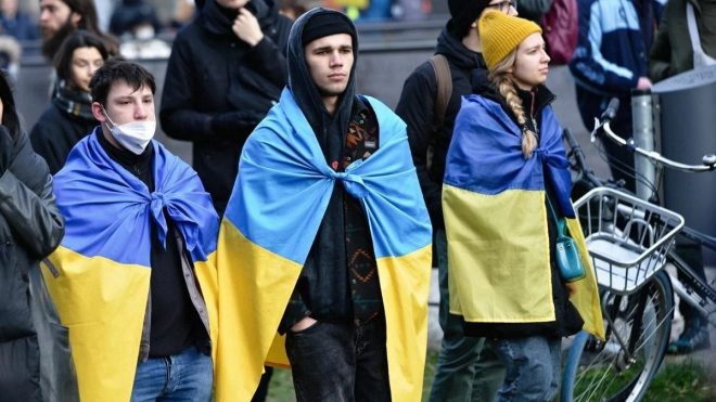 Поляки против предоставления украинским беженцам льгот и социальных пособий – Rzeczpospolita