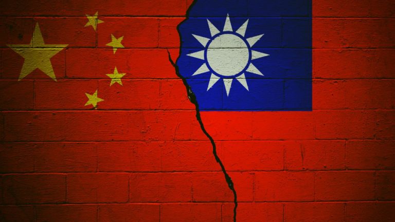 Китайско-тайваньский кризис: ситуация продолжает накаляться
