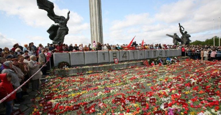 Памятник Освободителям Риги будет полностью уничтожен после сноса