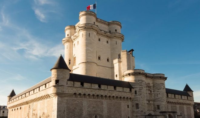 Россиянам запретили вход в Венсенский замок во Франции