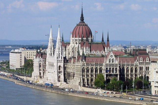 Венгрия продолжает рассчитывать на средства от ЕС