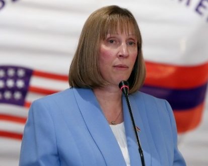 Новым послом США в России будет назначена Линн Трейси